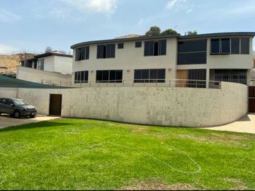 VENTA CASA EN EL SOL DE LA MOLINA