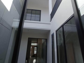 Rumah GRESS dijual Surabaya Jemur Andayani selangkah ke Jemursari