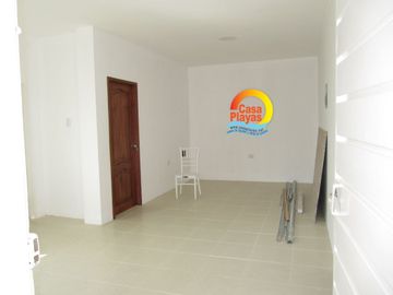 Casa Playas Nueva de Venta en Playas Villamil, Ciudadela Cerrada, Via Data Km 10