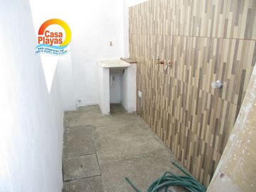 Casa Playas Nueva de Venta en Playas Villamil, Ciudadela Cerrada, Via Data Km 10