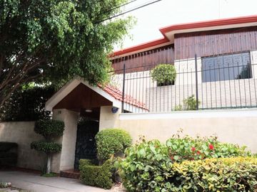 CASA EN VENTA EN SATELITE NAUCALPAN