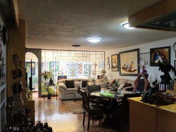 CASA EN VENTA EN SATELITE NAUCALPAN