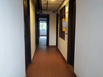 Venta de casa comercial frente al exito panamericana