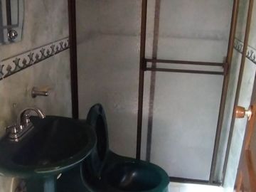 Venta de casa comercial frente al exito panamericana