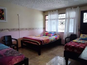 Venta de casa comercial frente al exito panamericana
