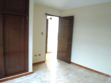 Venta de casa comercial frente al exito panamericana
