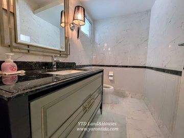 Luxury house For Sale at Nantawan Bangna km7