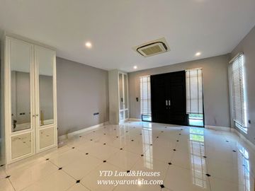 Luxury house For Sale at Nantawan Bangna km7