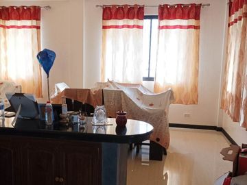 House for Sale in Amadeo Cavite near Tagaytay