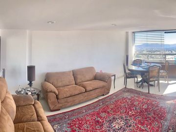 Departamento de 2 niveles en Delicias Zona Dorada
