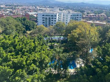 Departamento de 2 niveles en Delicias Zona Dorada