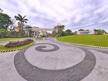 Seaside Lots for sale in Playa Calatagan  Batangas