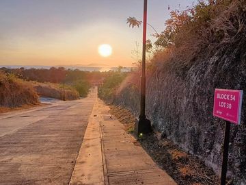 Seaside Lots for sale in Playa Calatagan  Batangas