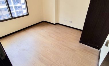 Rent to own condo for sale in Radiance Manila Bay, Roxas Bvd Pasay City
