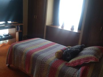 Increíble!!.. casa estilo español 6D ,6B 8E ,de 1 piso ubicada en barrio Miraflores