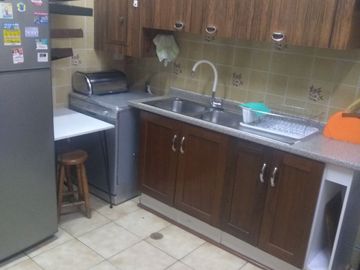 Increíble!!.. casa estilo español 6D ,6B 8E ,de 1 piso ubicada en barrio Miraflores