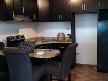 CONDESA RESIDENCIAL CASA DE VENTA EN PRIVADA ALMARAZ