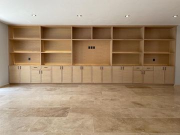 AMPLISIMA Y MODERNA CASA EN CAMPO DE GOLF