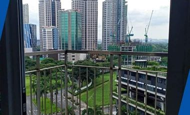 Rent to Own 3Bedroom CONDO UNIT FOR SALLE AT TRIONS TOWER at BGC near Finance Tower