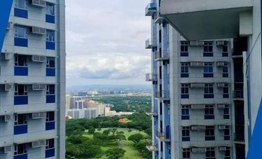 Rent to Own 3Bedroom CONDO UNIT FOR SALLE AT TRIONS TOWER at BGC near Finance Tower