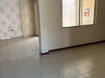 VENDO POR VIAJE CASA EN VILLA CLUB ETAPA LUNA
