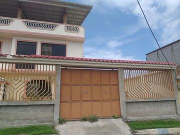 Casa de Venta en Zona Norte de Manta Manabi