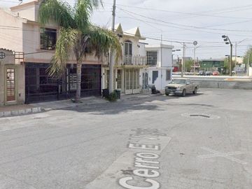 Venta casa Las Puentes 14. Sector, Para NEGOCIO  San Nicolas de los Garza, Nuevo Leon