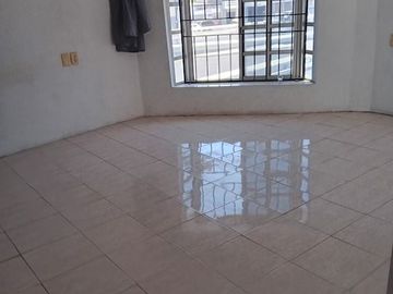 Venta casa Las Puentes 14. Sector, Para NEGOCIO  San Nicolas de los Garza, Nuevo Leon