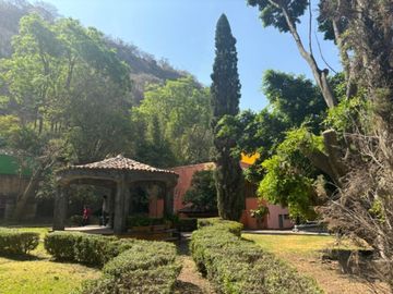 Oportunidad!! En venta Quinta en Huachinantilla, en Tepoztlán, Morelos.