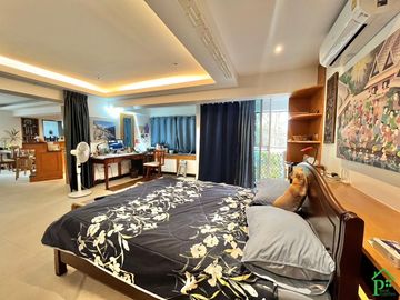 Fully furnished large studio for sale at Galae Thong Tower