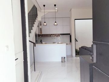 Rumah Dijual di Cirendeu Ciputat Dekat MRT Lebak Bulus