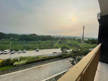 KYU - FOR SALE: 1BR Condo Unit in Amaia Steps Parkway Nuvali, Laguna