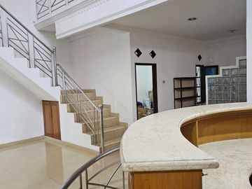Dijual Rumah di Bukit Nusa Indah Bintaro Dekat Stasiun Lokasi Strategis