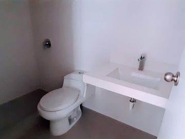 HERMOSO DEPARTAMENTO FRENTE A PARQUE EN SURCO (dpto, 601)