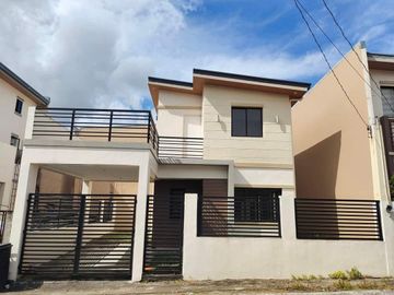 READY FOR OCCUPANCY ASIAN MODERN 2 BEDROOM HOUSE AND LOT IN LIPA