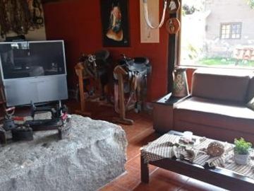 Vendo Quinta con Amplio Terreno Sector Cojitambo