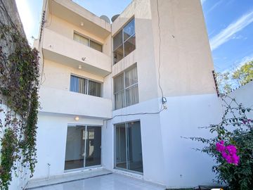 ¡Gran Oportunidad de Inversión Torre frente a Parque de Morales!