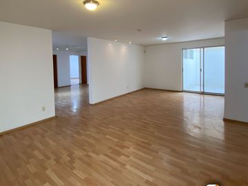 ¡Gran Oportunidad de Inversión Torre frente a Parque de Morales!