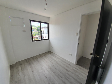Move-in Ready 3-Storey Townhouse in MARIKINA HEIGHTS