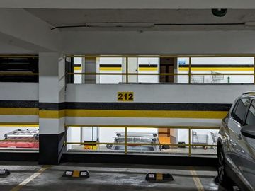 DEPARTAMENTO DE VENTA QUITO SECTOR CENTRO COMERCIAL EL BOSQUE