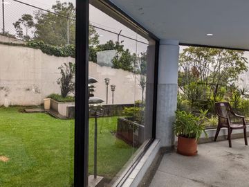 DEPARTAMENTO DE VENTA QUITO SECTOR CENTRO COMERCIAL EL BOSQUE