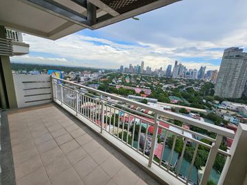DMCI Fairlane Residences beside Brixton place 3 Bedroom ready for occupancy condominium house apartment in pasig near BGC Mckinley  Ortigas center Cap