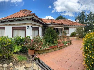 Venta Casa Villa de Leyva  en exclusivo conjunto cerrado
