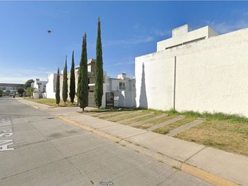 ¡Remate Bancario! Excelente Oportunidad, Bonita casa en condominio a un Excelente Precio