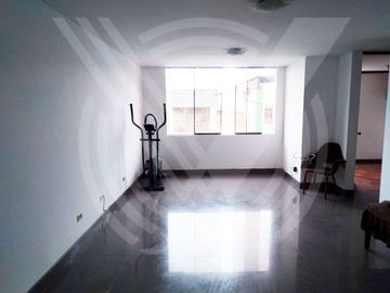 SE VENDE DEPARTAMENTO DE 80.42 m² EN LOMAS DE LA MOLINAd