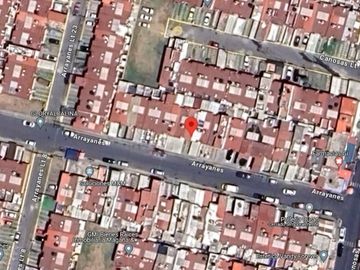 CASA EN VENTA EN ARRAYANES, LOS HEROES COACALCO, COACALCO DE BERRIOZABAL, EDOMEX. EXCELENTE OPORTUNIDAD. REMATE INMOBILIARIO.