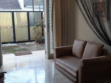 Dijual Rumah di Komplek Ligamas Indah Pancoran 2 Lantai Siap Huni