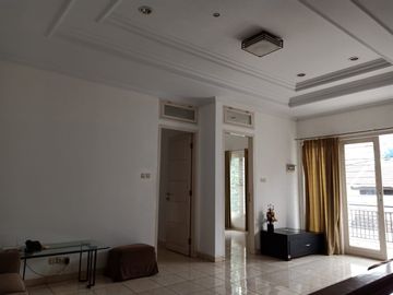 Dijual Rumah di Komplek Ligamas Indah Pancoran 2 Lantai Siap Huni