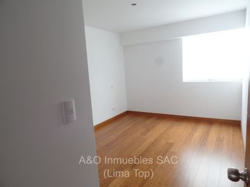 Duplex en Chacarilla - San Borja