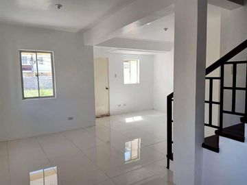 4 Bedroom House and Lot For Sale Located at Paliparan Dasmarinas Cavite